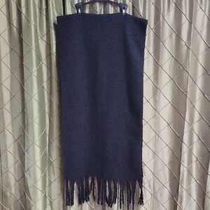 VGUC- Thick, Yummy Scarf/Pashmina/Blanket